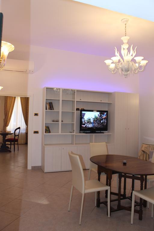 Sissi Suite Veneza Quarto foto
